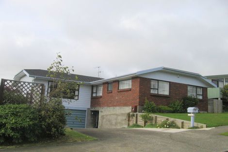 Photo of property in 19 Exploration Way, Whitby, Porirua, 5024