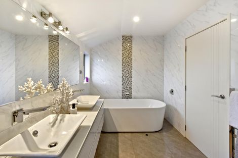 Photo of property in 43 Toscana Drive, Karaka, Papakura, 2113