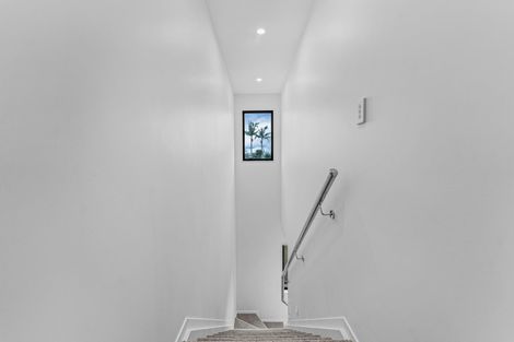 Photo of property in 22d Justamere Place, Weymouth, Auckland, 2103