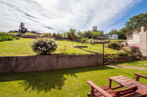 Photo of property in 325 Main South Road, Green Island, Dunedin, 9018