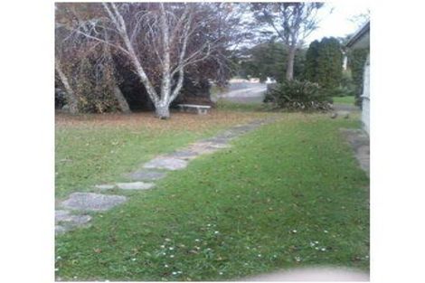 Photo of property in 40 Dundale Avenue, Blockhouse Bay, Auckland, 0600