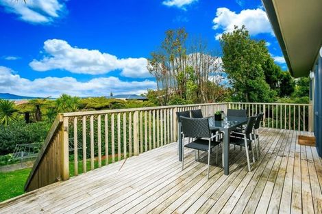 Photo of property in 88 Parr Terrace, Castor Bay, Auckland, 0620