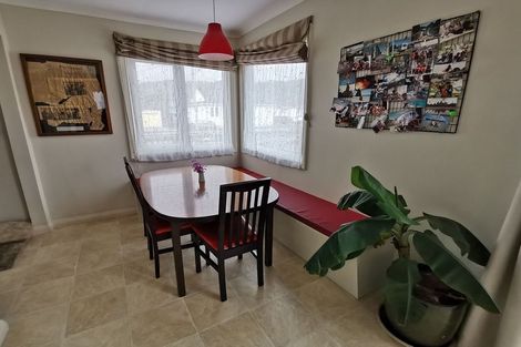 Photo of property in 7 Wheatley Street, Naenae, Lower Hutt, 5011