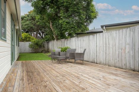 Photo of property in 28 Welcome Bay Lane, Hairini, Tauranga, 3112