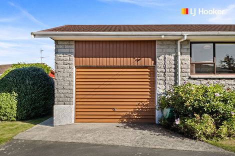 Photo of property in 5-5a Mornington Road, Balaclava, Dunedin, 9011