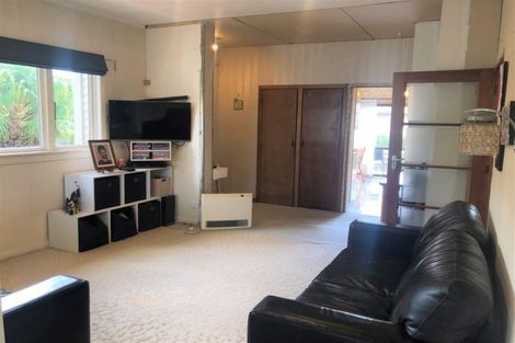 Photo of property in 39 Quebec Road, Milford, Auckland, 0620