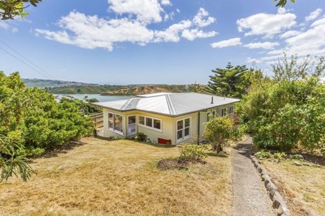 Photo of property in 25 Kahu Road, Paremata, Porirua, 5024