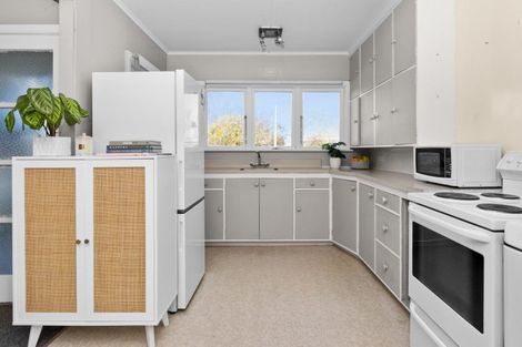 Photo of property in 65 Ferry Road, Clive, 4102