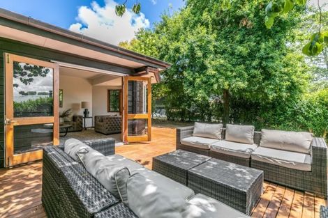 Photo of property in 17 Aotearoa Terrace, Murrays Bay, Auckland, 0630