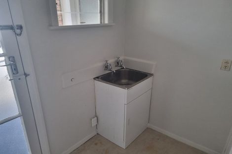 Photo of property in 325 Cobham Drive, Hillcrest, Hamilton, 3216