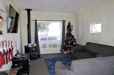 Photo of property in 219 Puriri Street, Castlecliff, Whanganui, 4501
