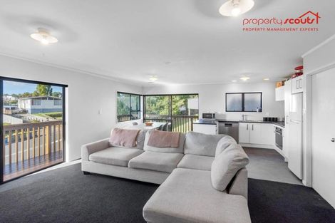 Photo of property in 59 Reynella Drive, Massey, Auckland, 0614