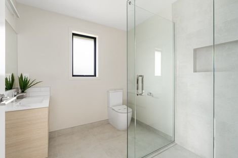 Photo of property in 39 Hammick Crescent, Pyes Pa, 3112