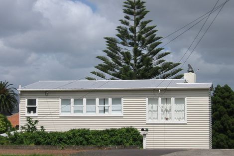 Photo of property in 179 Blockhouse Bay Road, Avondale, Auckland, 0600