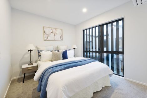 Photo of property in 14f Geordie Street, Henderson, Auckland, 0612