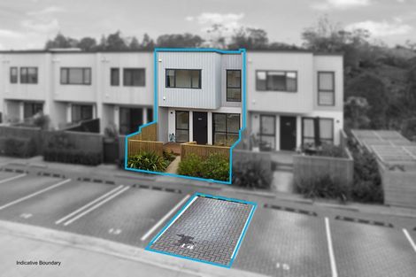 Photo of property in 132e Tiriwa Drive, Massey, Auckland, 0614