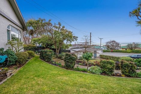 Photo of property in 28 Wharfe Street, South Hill, Oamaru, 9400