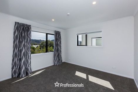 Photo of property in 9 Mamaku Place, Elderslea, Upper Hutt, 5018