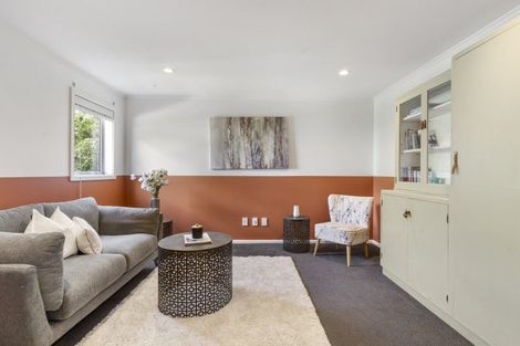 Photo of property in 34 Aldersgate Road, Hillsborough, Auckland, 1042