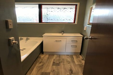 Photo of property in 4/214 Springfield Road, St Albans, Christchurch, 8014