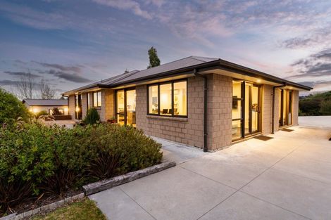 Photo of property in 32 Kayforce Road, Ocean View, Dunedin, 9035