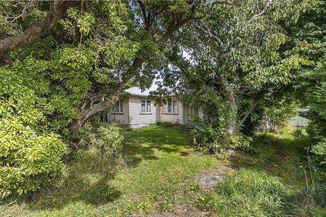 Photo of property in 19 Beauchamp Street, Tawa, Wellington, 5028
