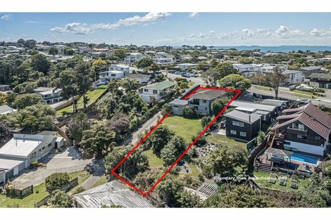 Photo of property in 132 Deep Creek Road, Torbay, Auckland, 0630