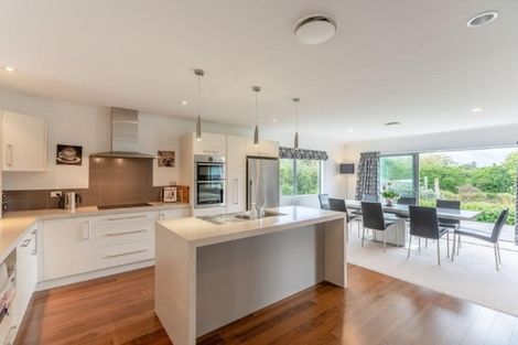 Photo of property in 5 Moss Lane, Raumati Beach, Paraparaumu, 5032