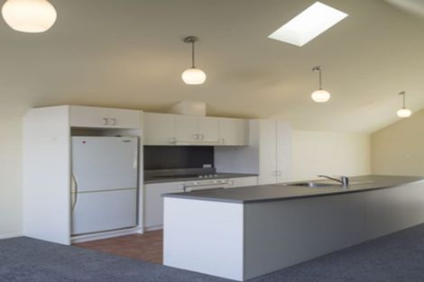 Photo of property in Pirie Street Townhouses, 18/35 Pirie Street, Mount Victoria, Wellington, 6011
