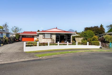 Photo of property in 25 Koromiko Street, Inglewood, 4330