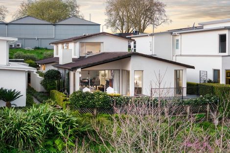 Photo of property in 5 Bath Street, Cambridge, 3434