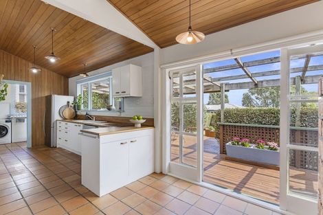 Photo of property in 173 Lake Road, Belmont, Auckland, 0622