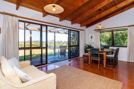 Photo of property in 28a Old Waipu Road, Mangawhai, 0505