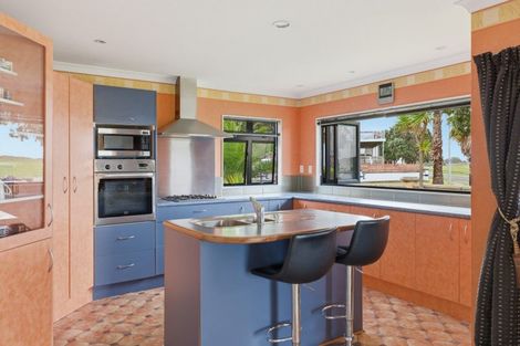 Photo of property in 1 Bermuda Drive, Papamoa Beach, Papamoa, 3118