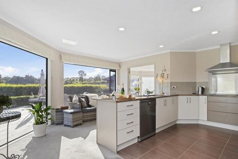 Photo of property in 35 Ebbtide Way, Maungatapu, Tauranga, 3112