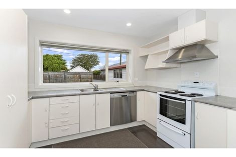 Photo of property in 185 Westminster Street, Mairehau, Christchurch, 8013