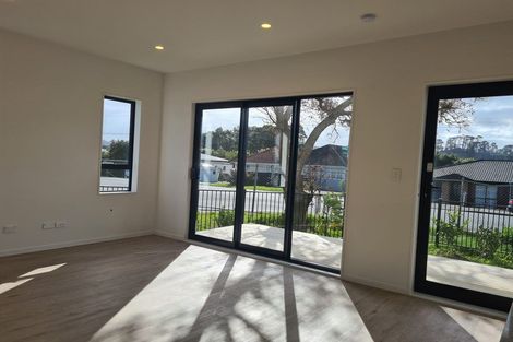 Photo of property in 6/122 Pooks Road, Ranui, Auckland, 0612