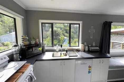 Photo of property in 11 Burke Street, Hospital Hill, Napier, 4110