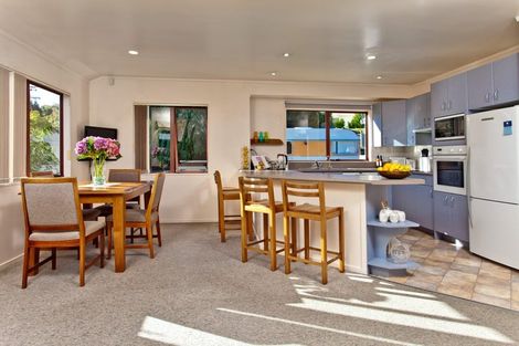 Photo of property in 27 Philson Terrace, Browns Bay, Auckland, 0630