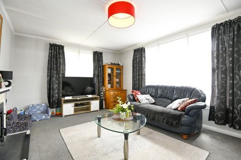 Photo of property in 1019 Hood Street, Mayfair, Hastings, 4122