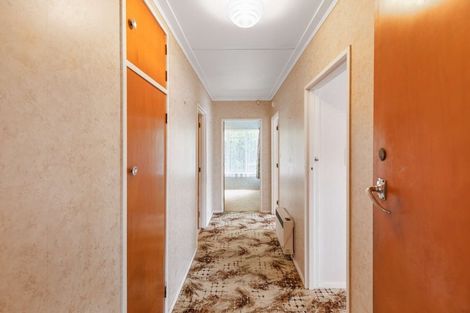 Photo of property in 105 Peat Street, Whanganui, 4500