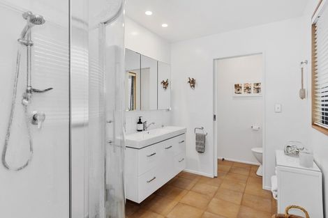 Photo of property in 4c Rita Street, Mount Maunganui, 3116