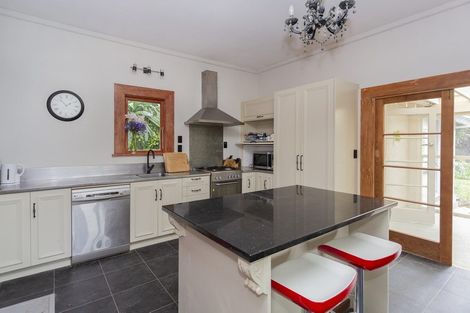 Photo of property in 14 Ure Street, South Hill, Oamaru, 9400