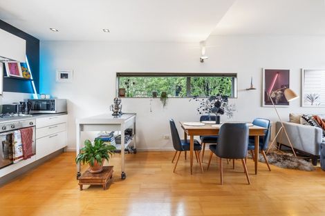 Photo of property in 9/24 Westmoreland Street West, Grey Lynn, Auckland, 1021