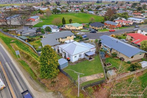 Photo of property in 15 Cambridge Terrace, East Gore, Gore, 9710