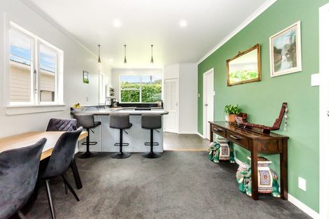 Photo of property in 96 Arawhata Road, Paraparaumu, 5032