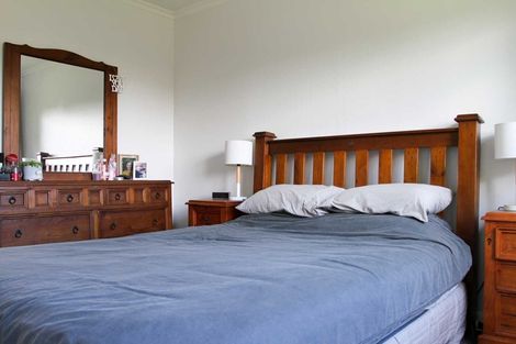 Photo of property in 64 Waimea West Road, Brightwater, 7022