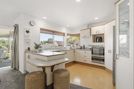 Photo of property in 15 Robinia Place, Ohauiti, Tauranga, 3112