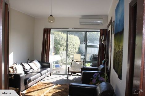 Photo of property in 11a Coopers Road, Dallington, Christchurch, 8061