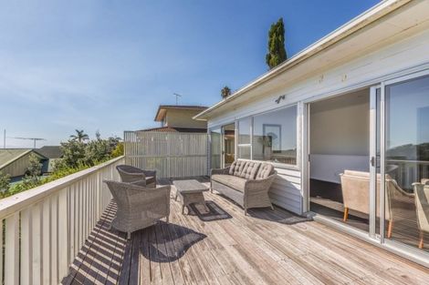 Photo of property in 65 Churchill Road, Murrays Bay, Auckland, 0630